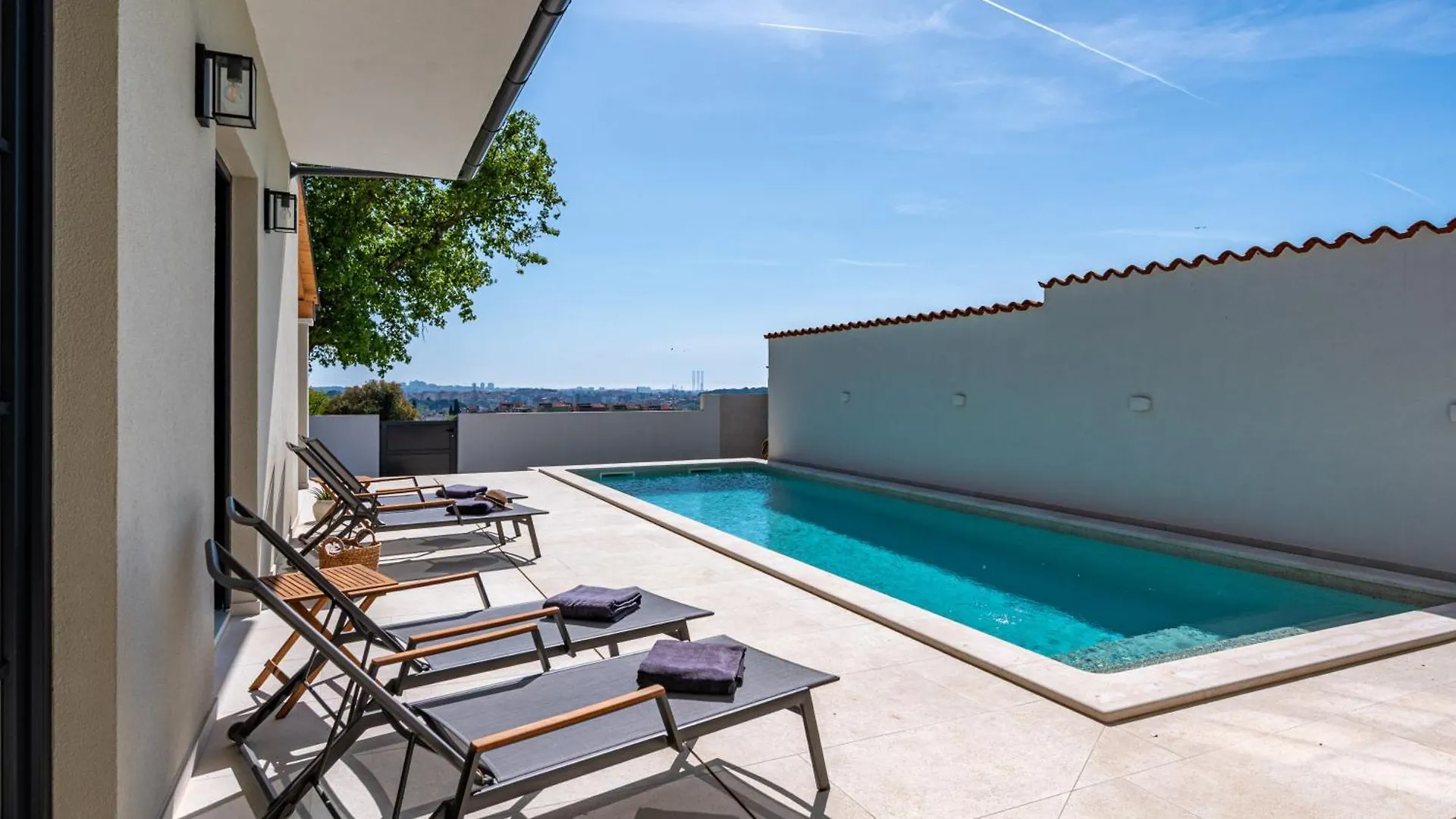 Villa Vista - New Entry 2025 Pula